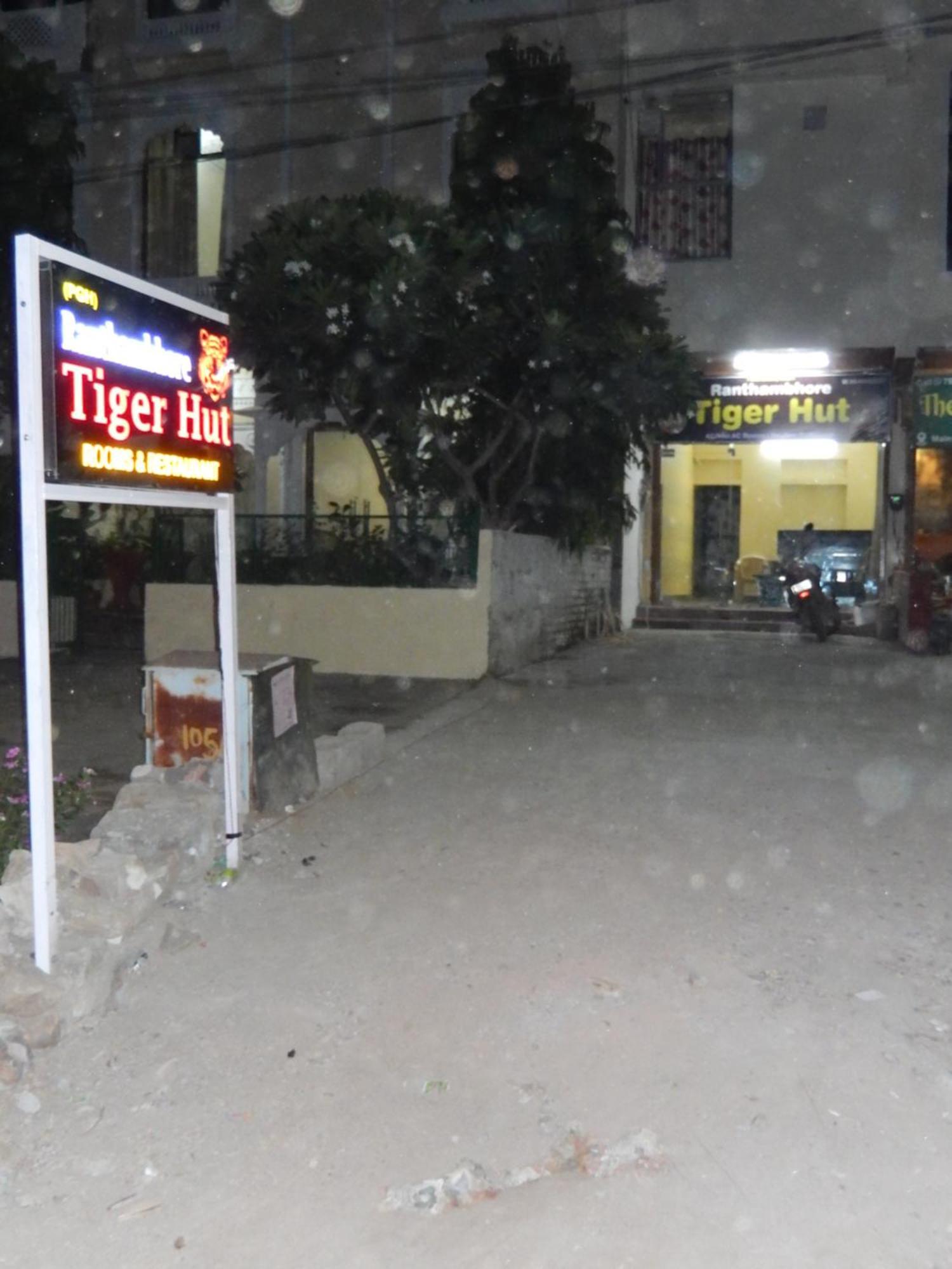 Ranthambhore Tiger Hut Saváj Madhopur Kültér fotó
